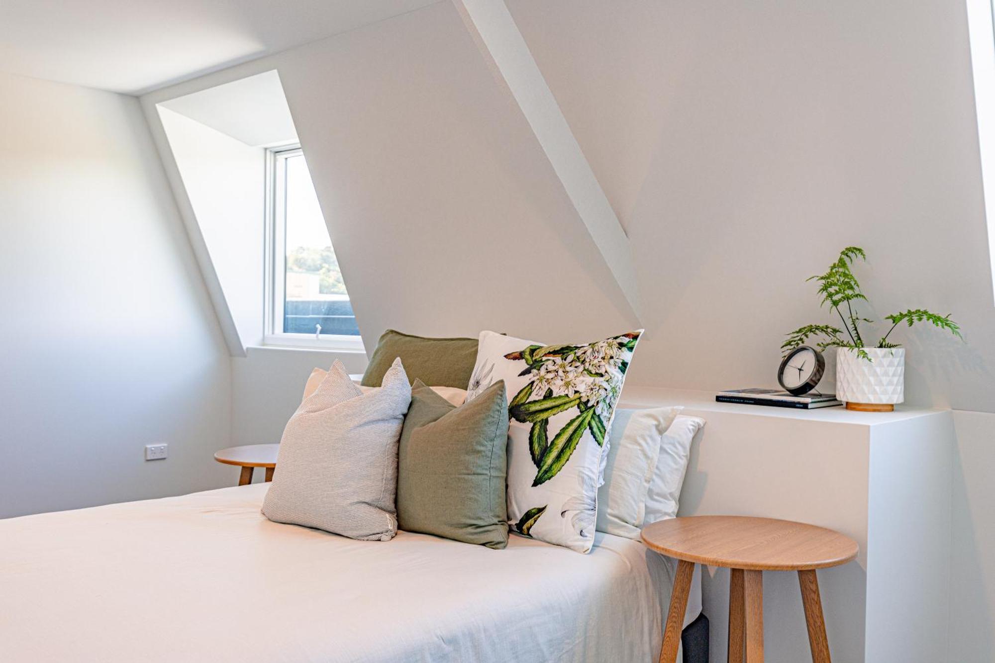 Johnston Apartments - Award-Winning Building, Your Unforgettable Stay Уонгануи Экстерьер фото